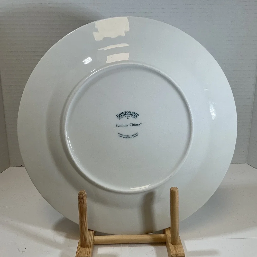 Johnson Brothers Summer Chintz Dinner Plates England Floral Swirl Rim 10.5 Inch